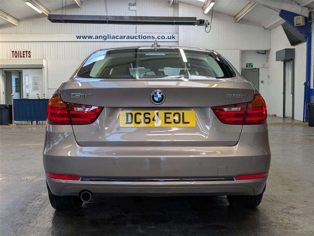 <p>2015 BMW 318D SPORT GT AUTO</p>