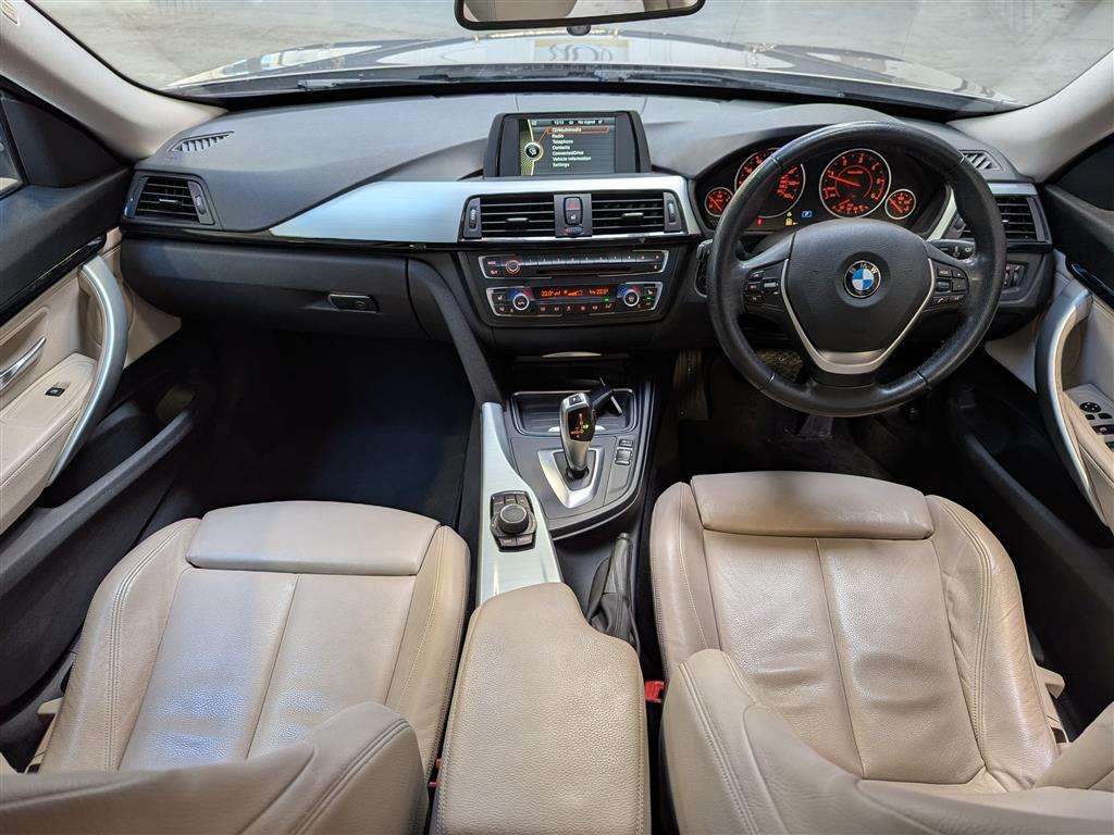 <p>2015 BMW 318D SPORT GT AUTO</p>