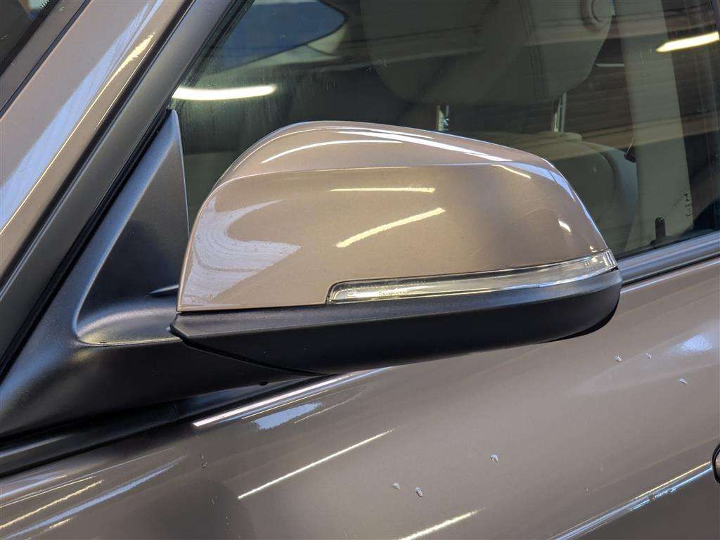 <p>2015 BMW 318D SPORT GT AUTO</p>