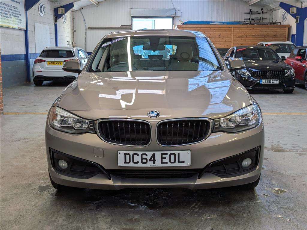 <p>2015 BMW 318D SPORT GT AUTO</p>