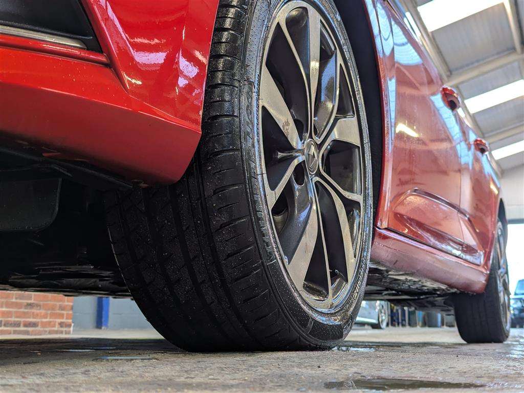 <p>2016 RENAULT MEGANE DYNAMIQUE S NAV DC</p>