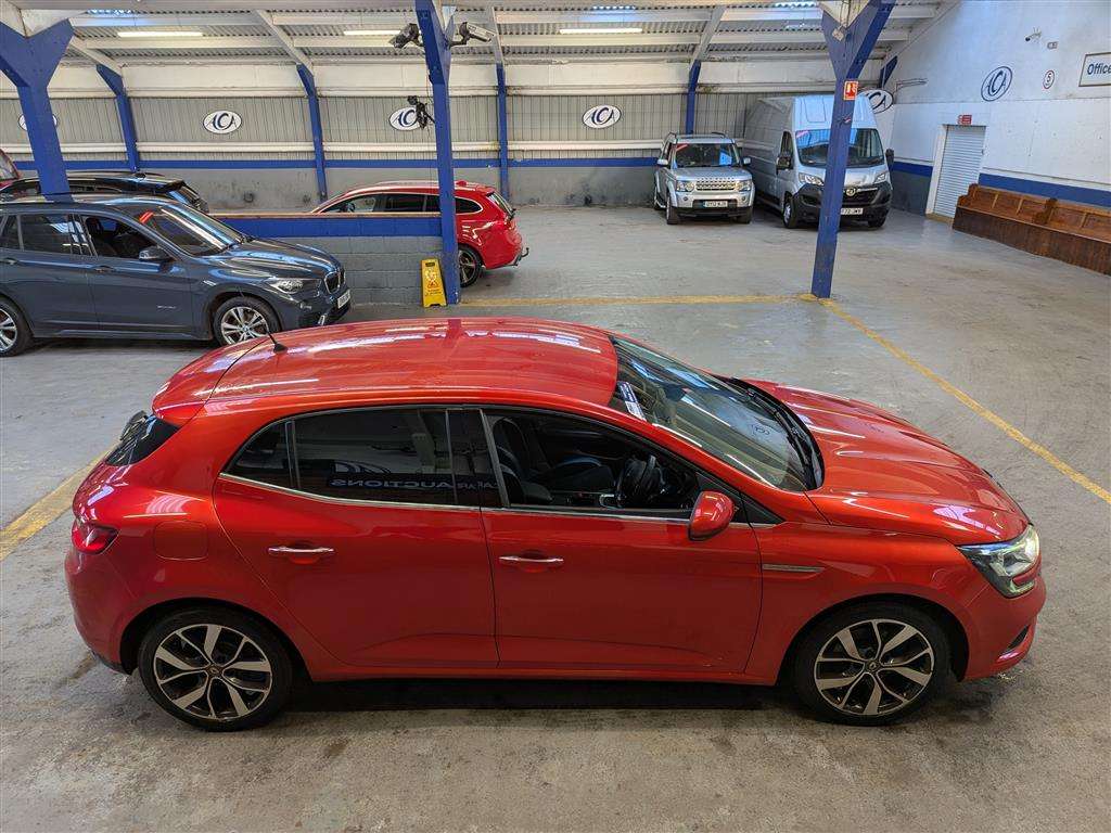 <p>2016 RENAULT MEGANE DYNAMIQUE S NAV DC</p>