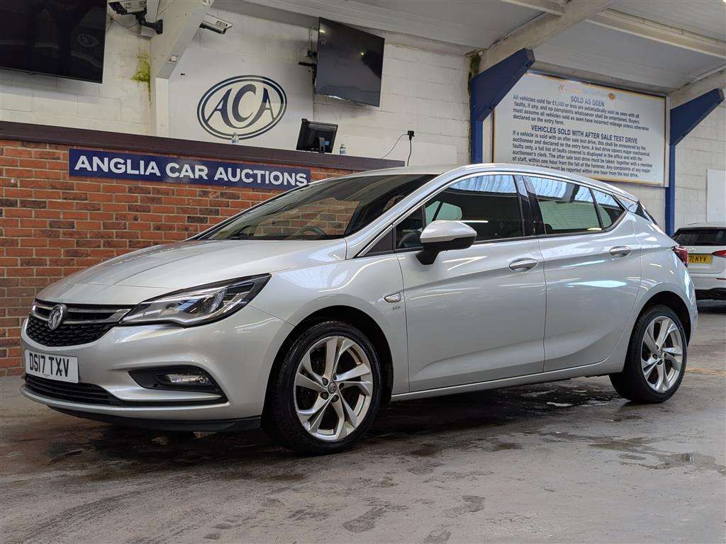 <p>2017 VAUXHALL ASTRA SRI NAV TURBO</p>