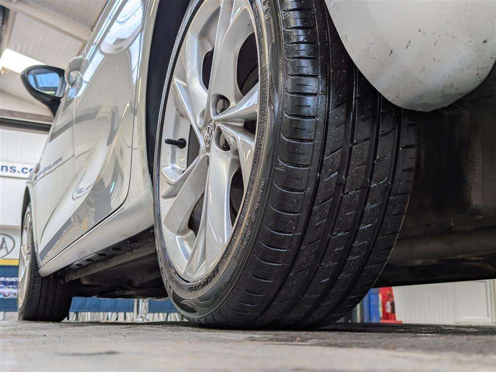 <p>2017 VAUXHALL ASTRA SRI NAV TURBO</p>