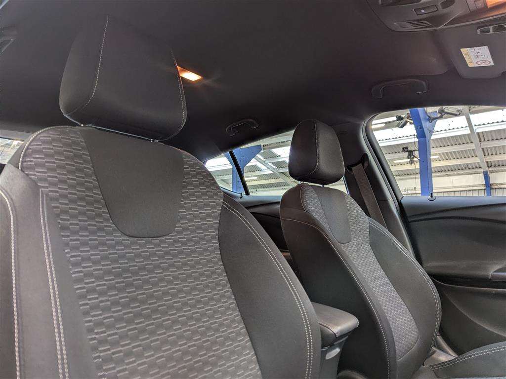 <p>2017 VAUXHALL ASTRA SRI NAV TURBO</p>