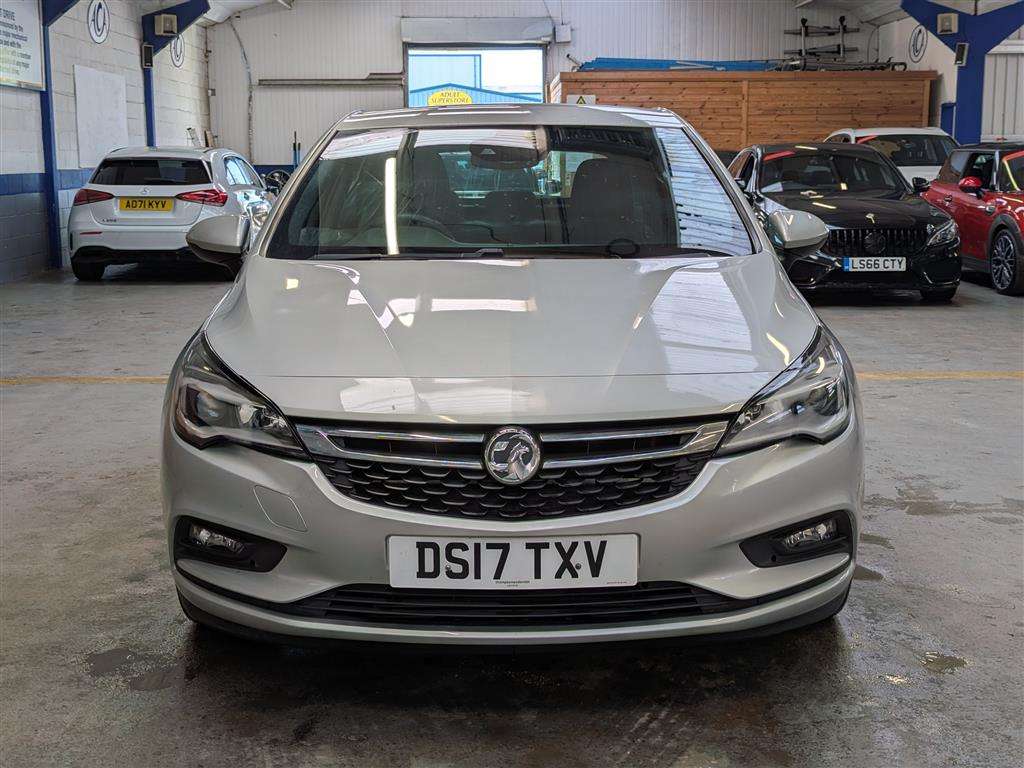 <p>2017 VAUXHALL ASTRA SRI NAV TURBO</p>