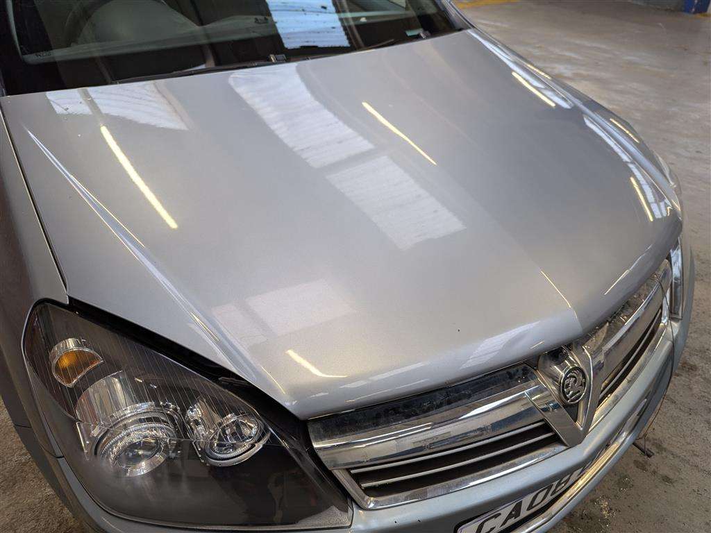 <p>2008 VAUXHALL ASTRA BREEZE</p>