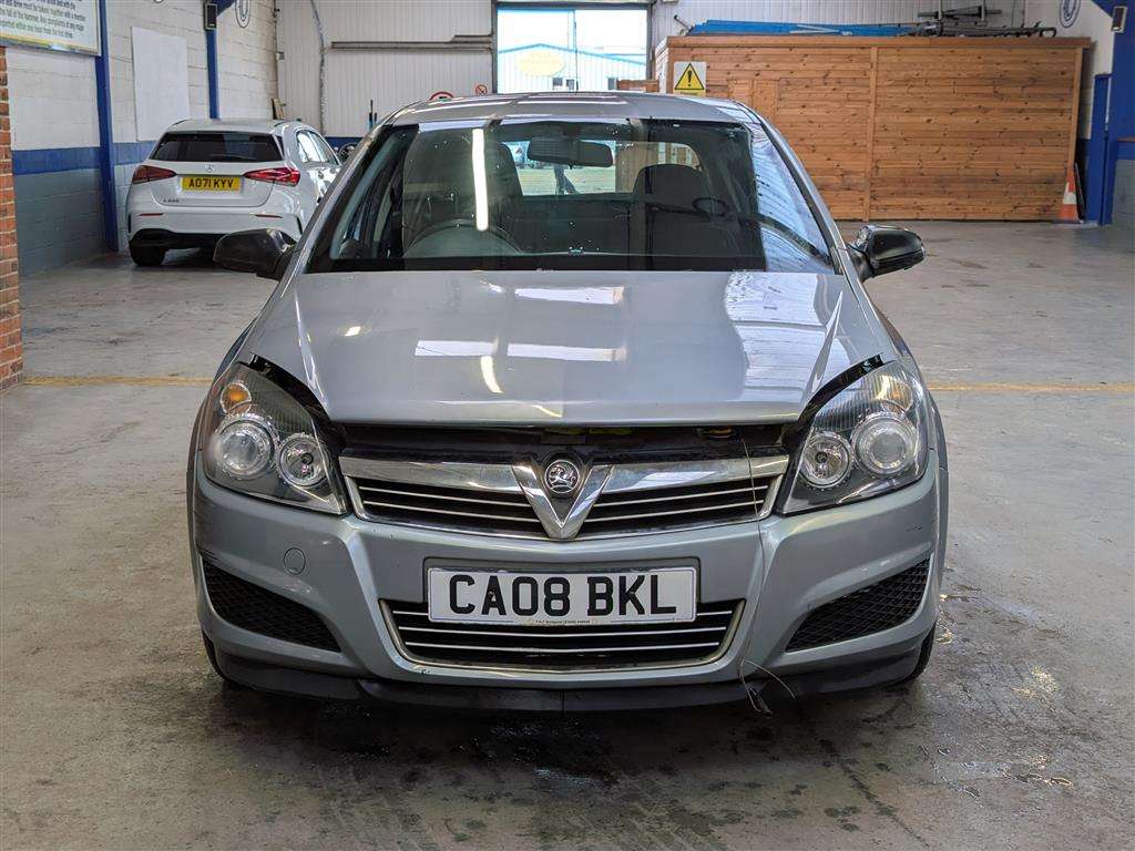 <p>2008 VAUXHALL ASTRA BREEZE</p>