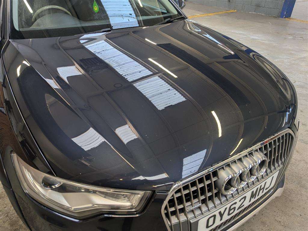 <p>2012 AUDI A6 ALLROAD TDI QUATTRO A</p>