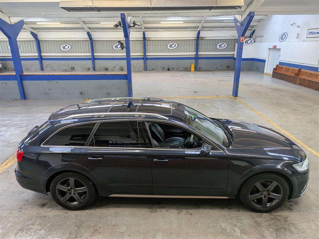 <p>2012 AUDI A6 ALLROAD TDI QUATTRO A</p>