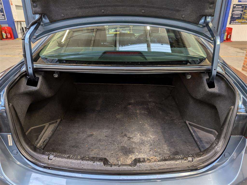 <p>2013 MAZDA 6 SPORT NAV D</p>