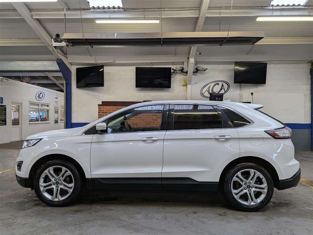 <p>2017 FORD EDGE TITANIUM TDCI</p>