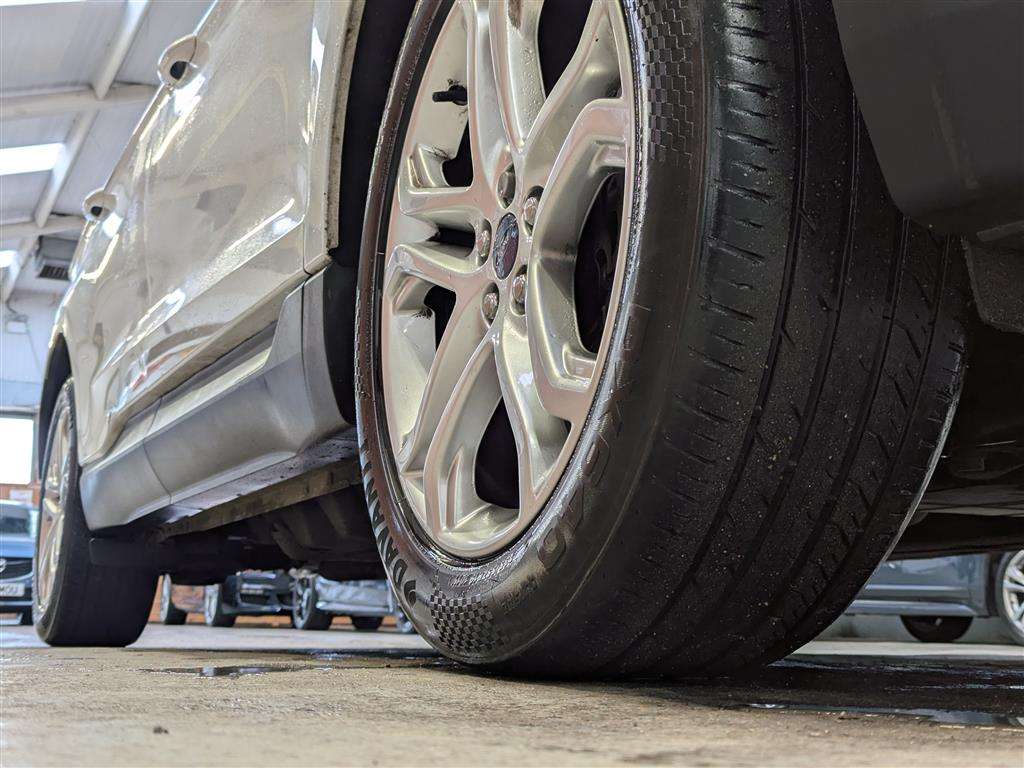 <p>2017 FORD EDGE TITANIUM TDCI</p>