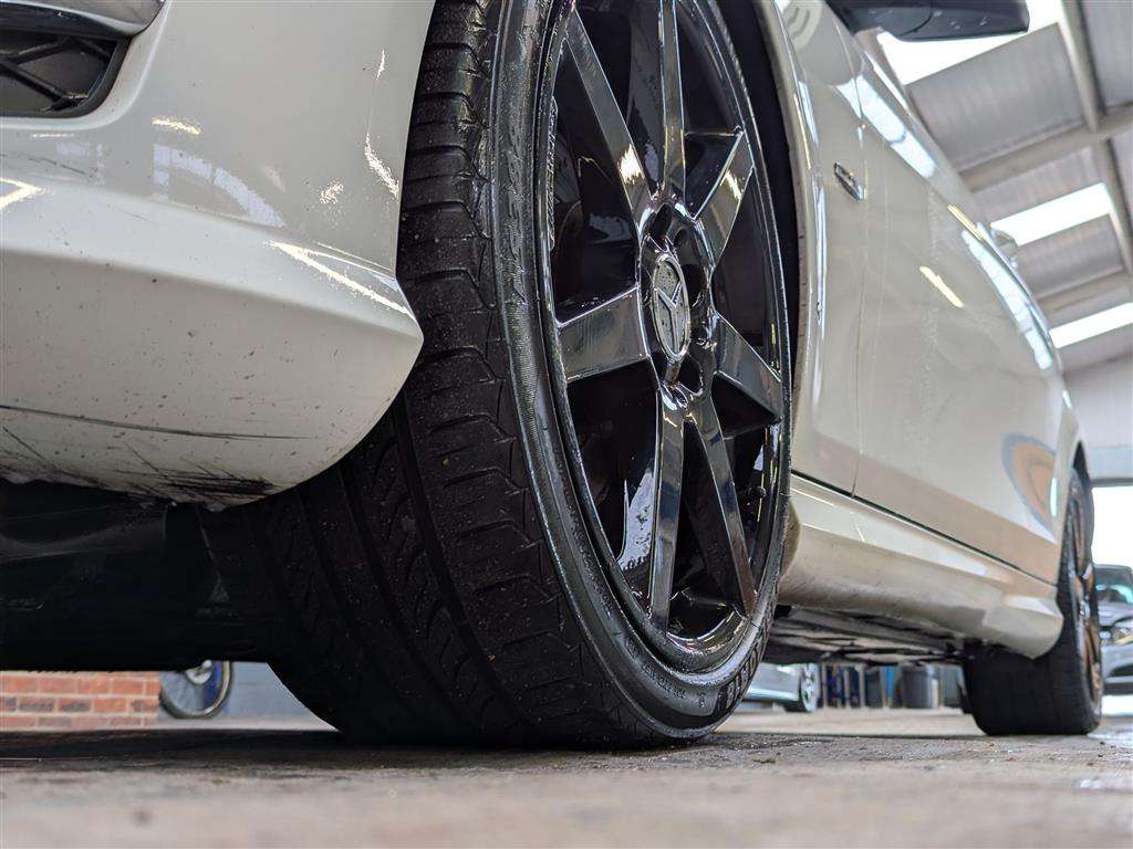 <p>2013 MERCEDES-BENZ C220 AMG SPORT CDI BLUEEF</p>