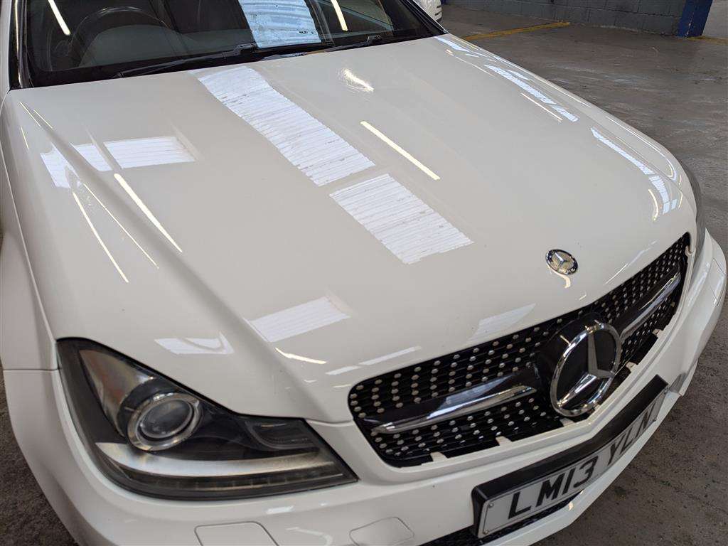 <p>2013 MERCEDES-BENZ C220 AMG SPORT CDI BLUEEF</p>