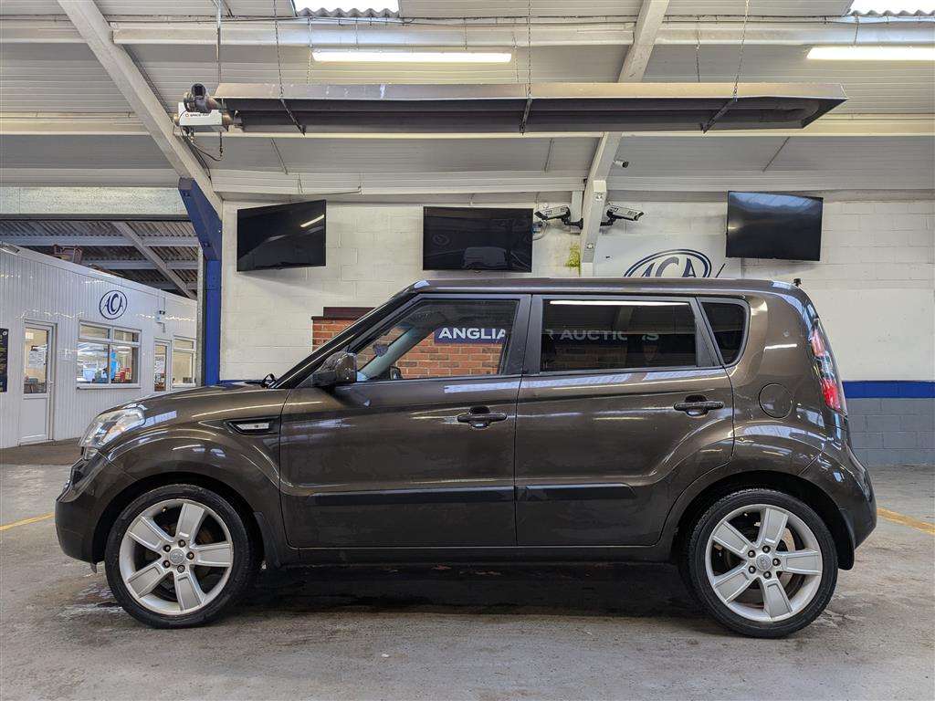 <p>2011 KIA SOUL SHAKER CRDI</p>