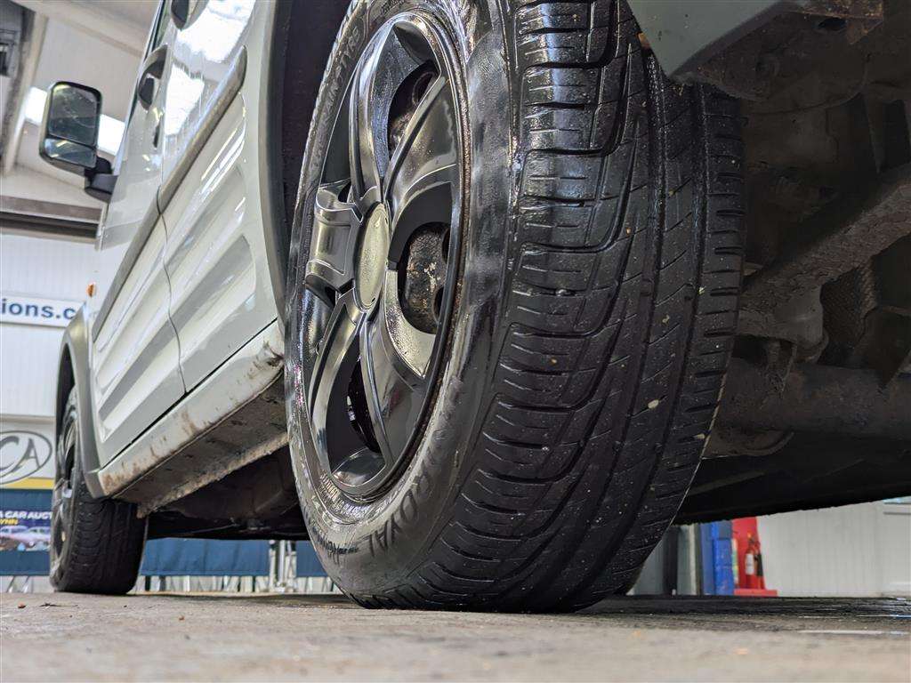 <p>2009 FORD TRANSIT CONN T200 L75</p>
