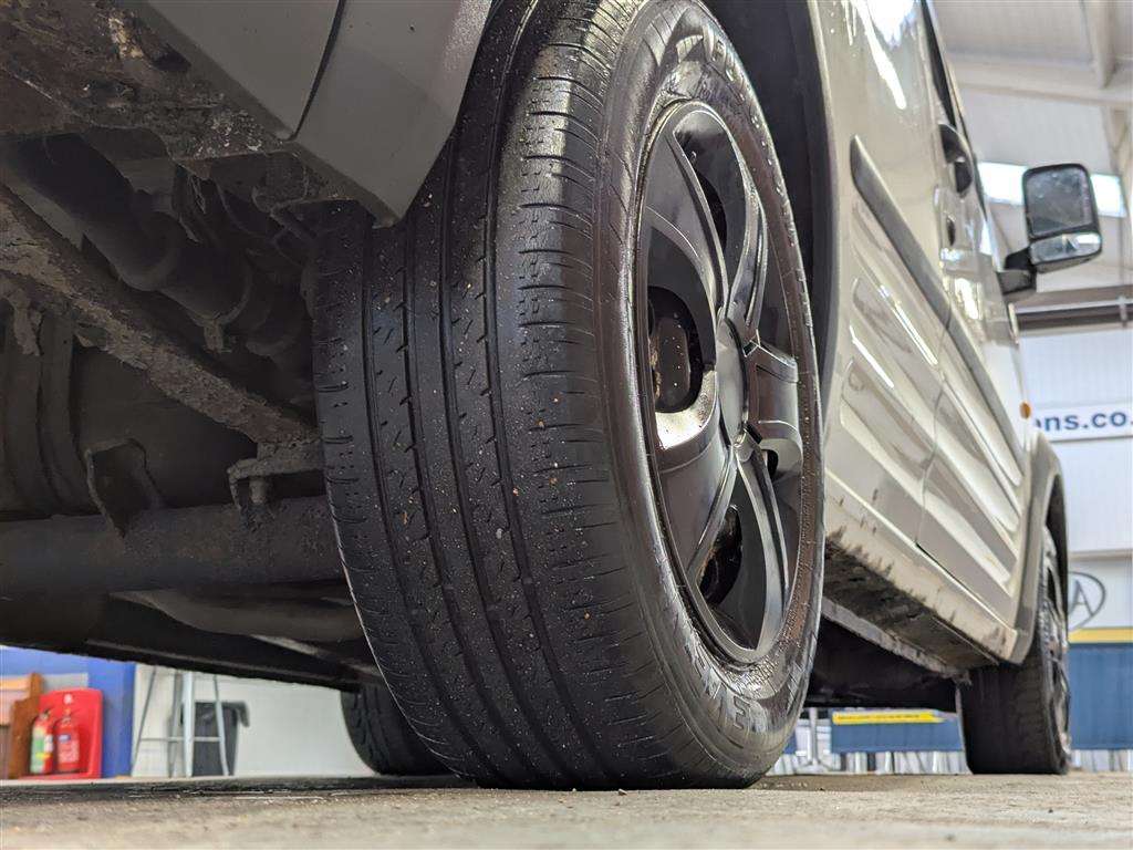 <p>2009 FORD TRANSIT CONN T200 L75</p>