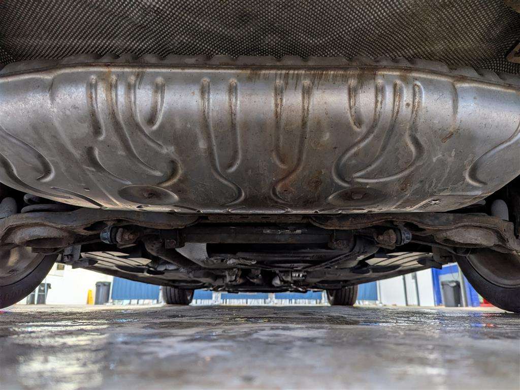 <p>2011 VOLVO V50 SE LUX EDITION D3</p>