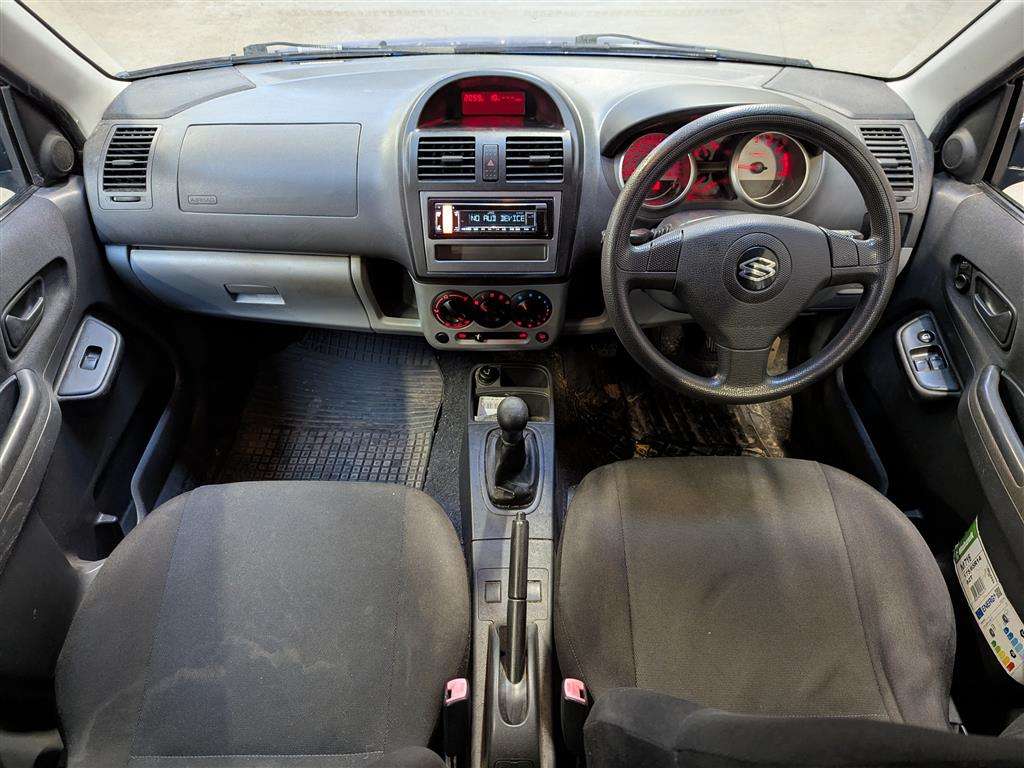 <p>2007 SUZUKI IGNIS GL</p>