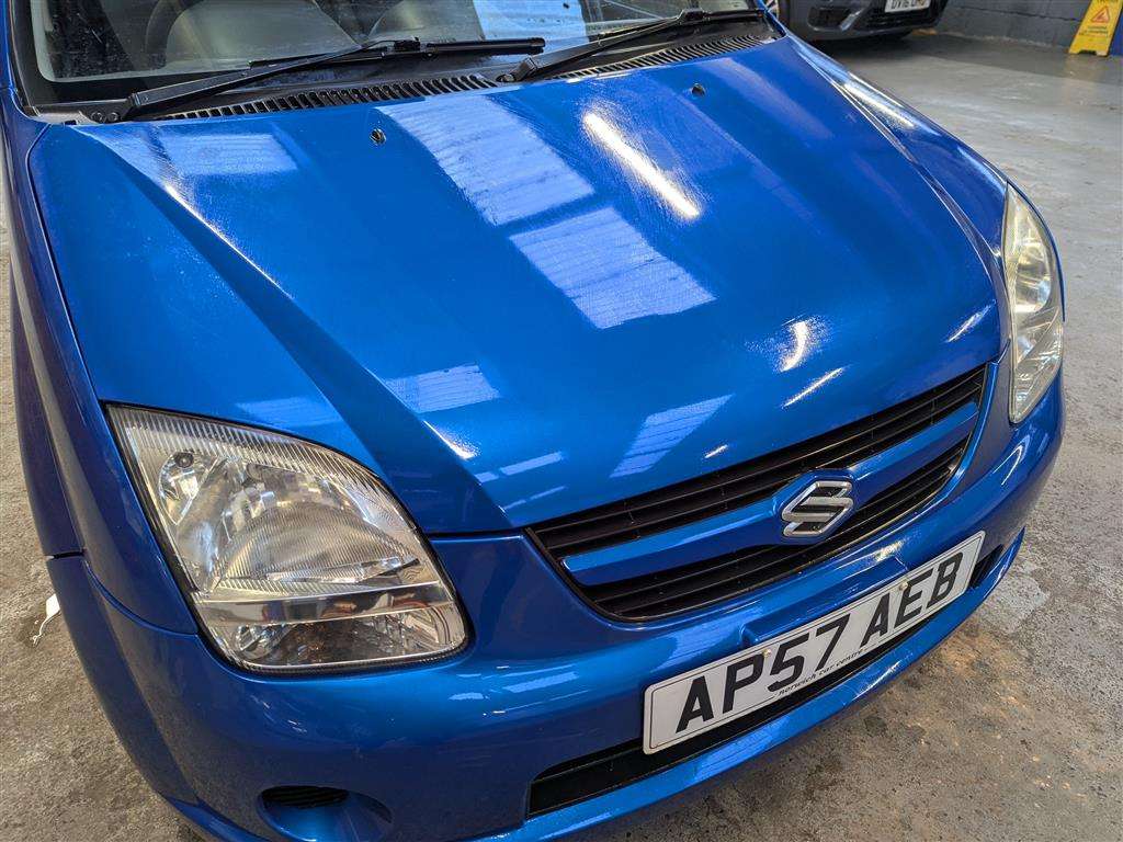 <p>2007 SUZUKI IGNIS GL</p>