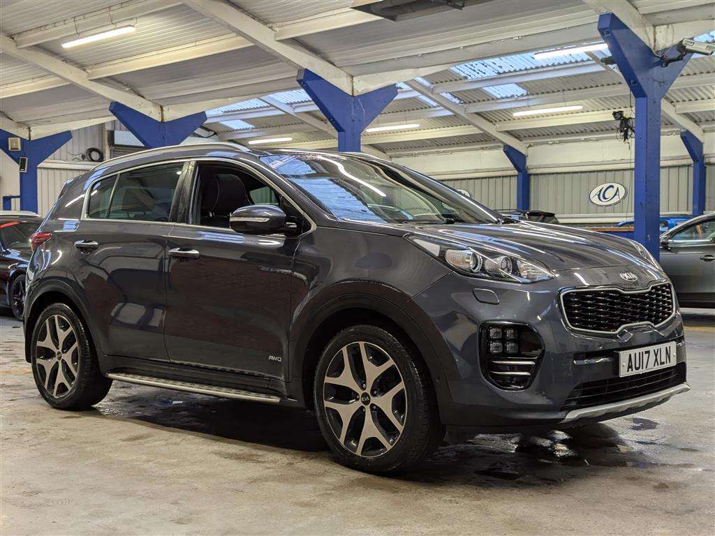 <p>2017 KIA SPORTAGE GT-LINE S S-A</p>