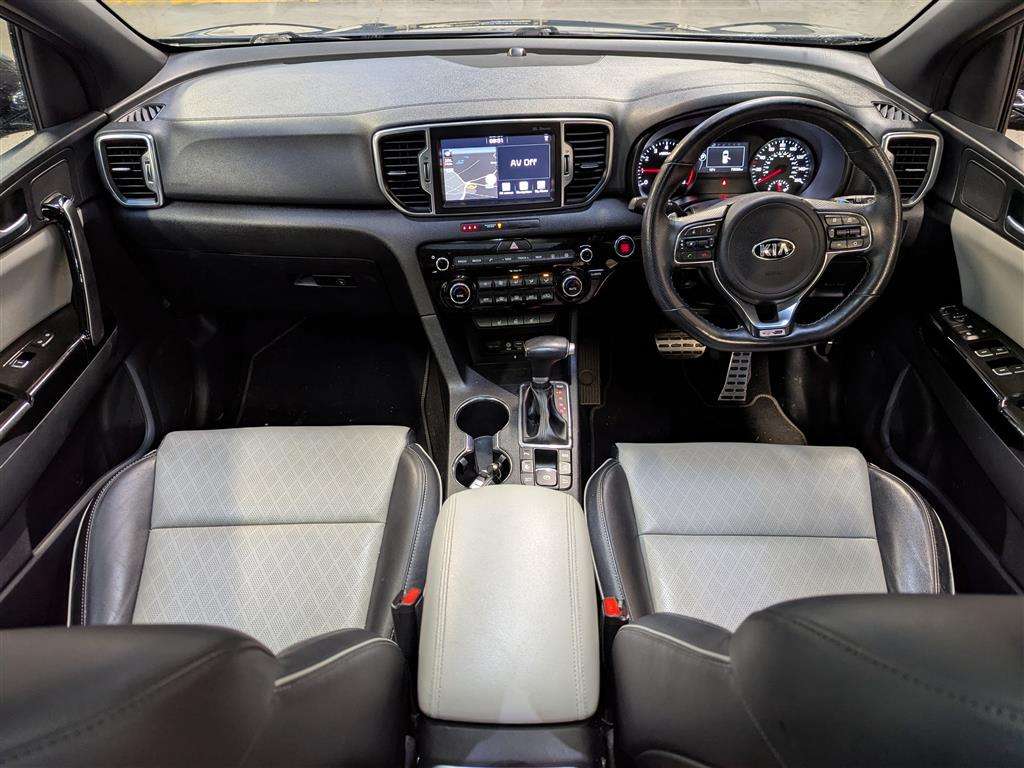 <p>2017 KIA SPORTAGE GT-LINE S S-A</p>