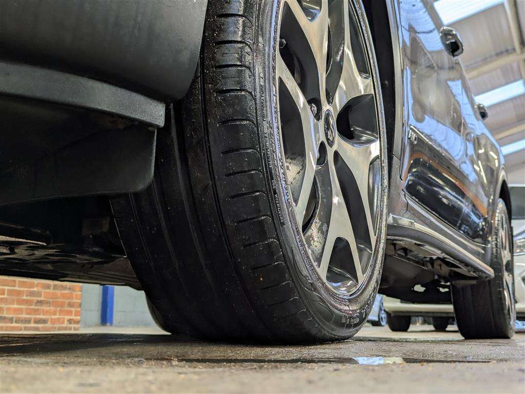 <p>2017 KIA SPORTAGE GT-LINE S S-A</p>