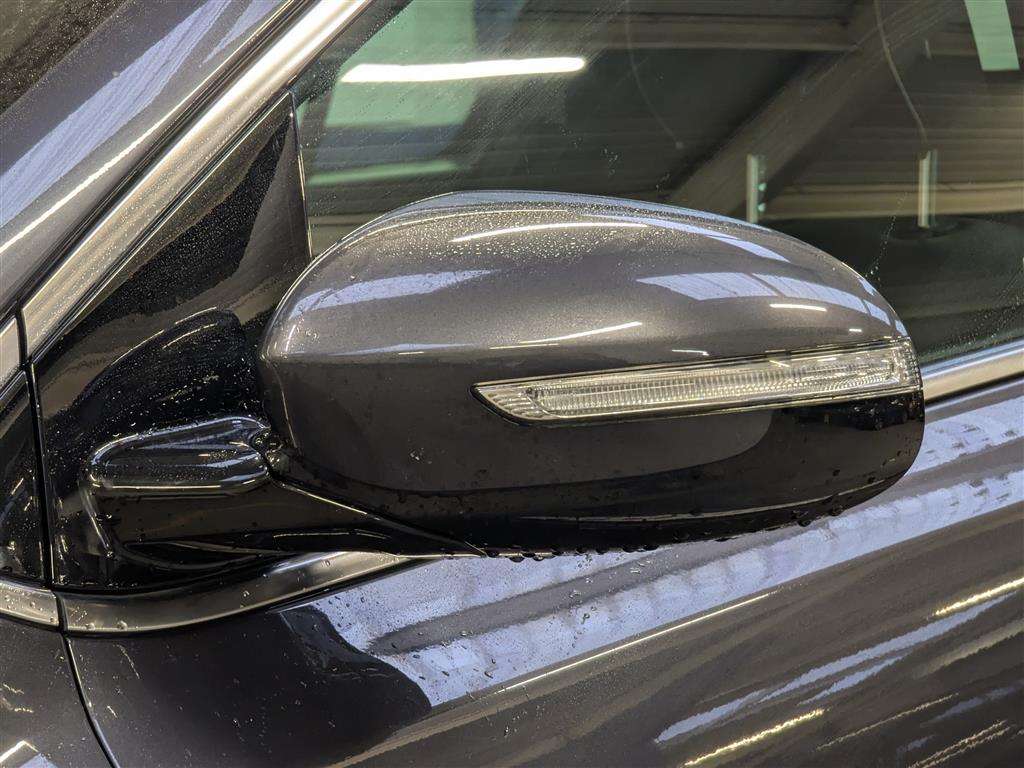 <p>2017 KIA SPORTAGE GT-LINE S S-A</p>