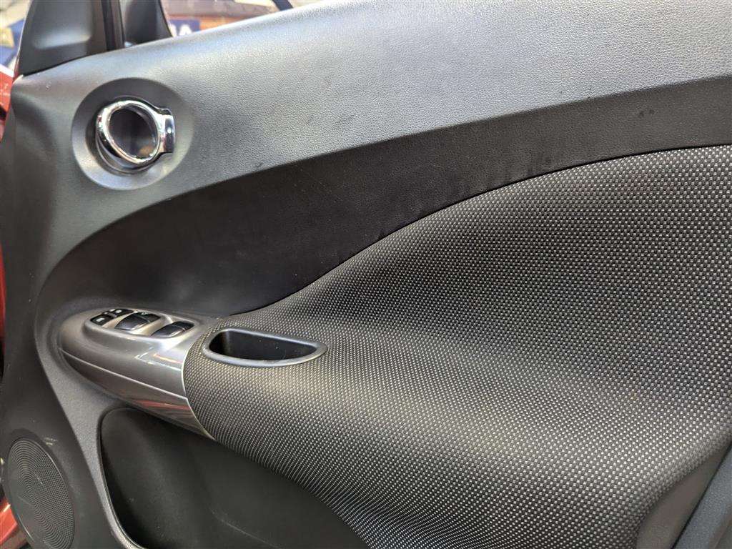 <p>2012 NISSAN JUKE ACENTA CVT</p>