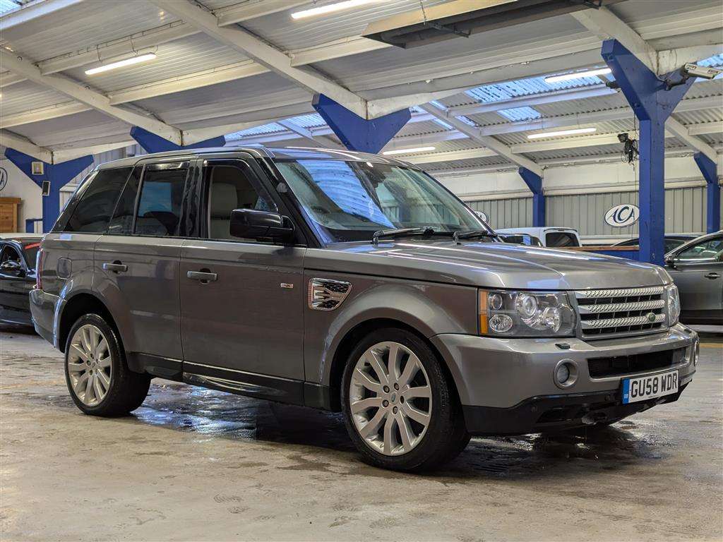 <p>2008 LAND ROVER RANGE ROVER SP HSE TDV8 A</p>