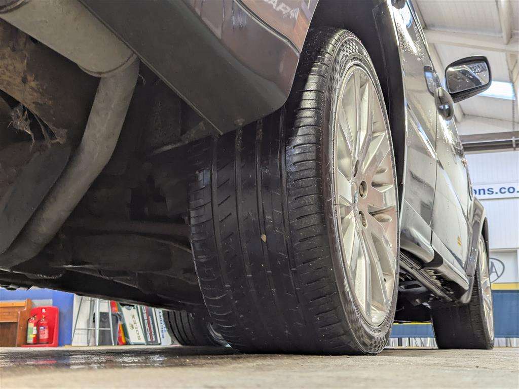 <p>2008 LAND ROVER RANGE ROVER SP HSE TDV8 A</p>