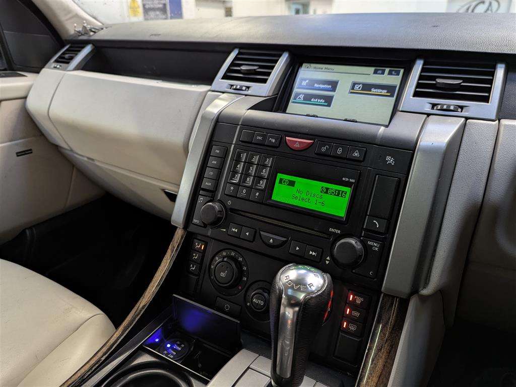 <p>2008 LAND ROVER RANGE ROVER SP HSE TDV8 A</p>