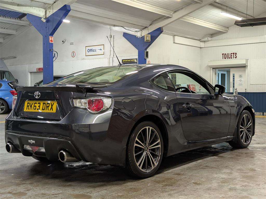 <p>2013 TOYOTA GT86 D-4S</p>