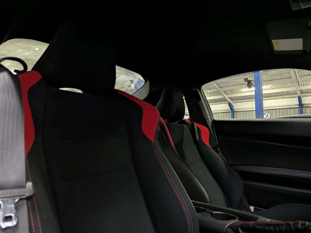 <p>2013 TOYOTA GT86 D-4S</p>