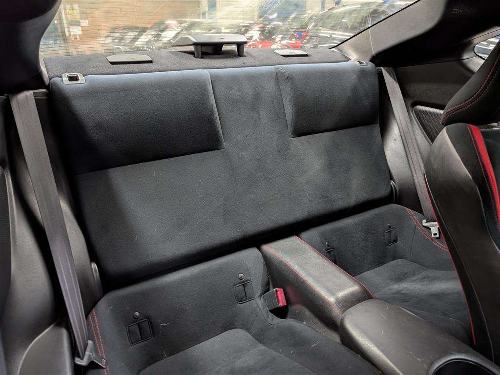 <p>2013 TOYOTA GT86 D-4S</p>