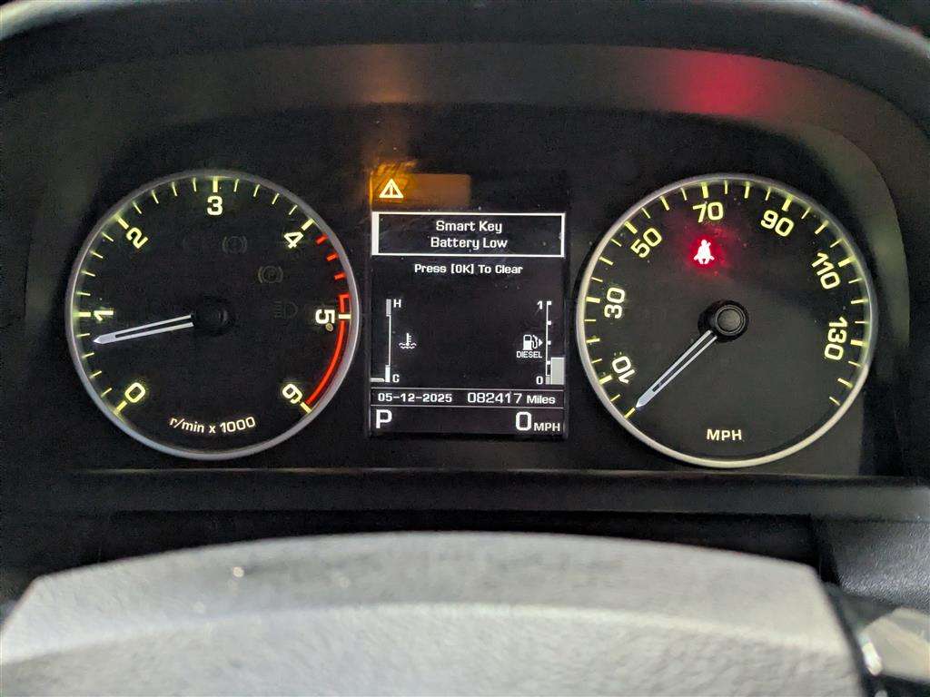 <p>2016 LAND ROVER DISCOVERY LANDMARK SDV6 A</p>