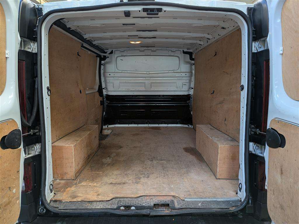 <p>2021 RENAULT TRAFIC SL28 B-NESS ENERGY</p>