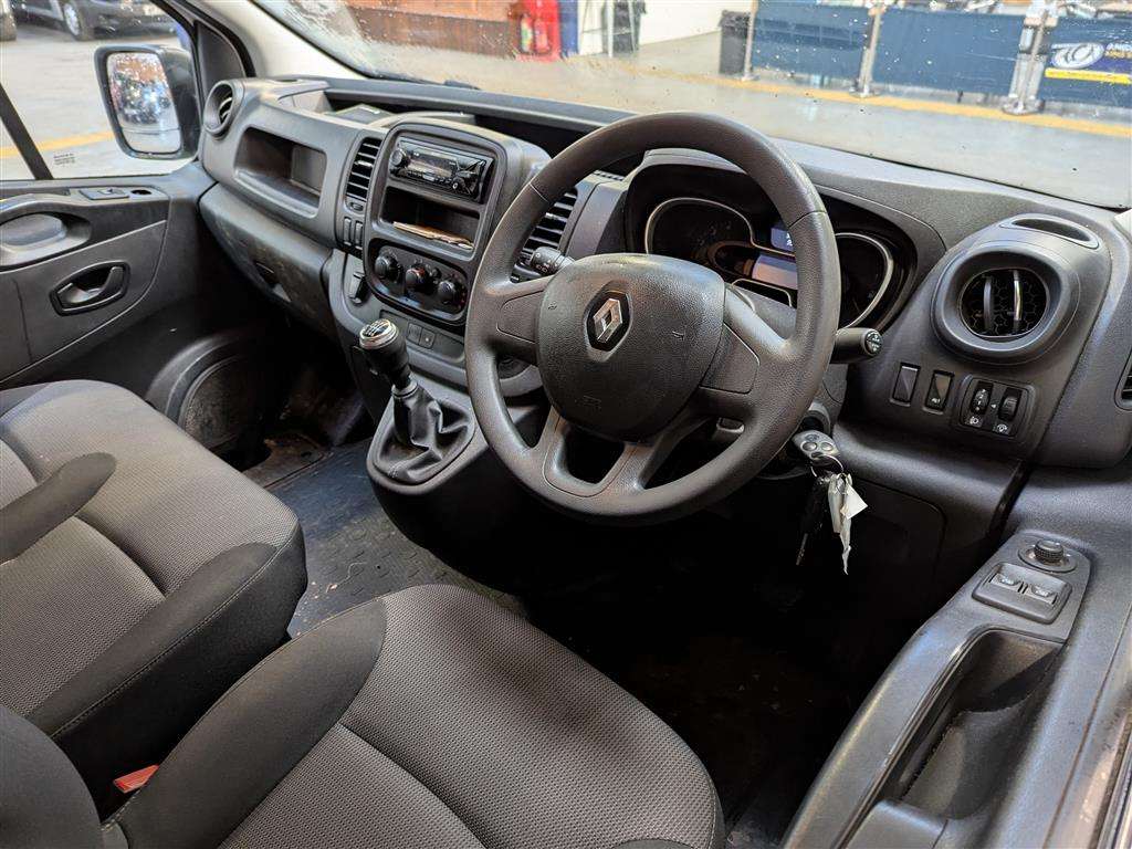 <p>2021 RENAULT TRAFIC SL28 B-NESS ENERGY</p>