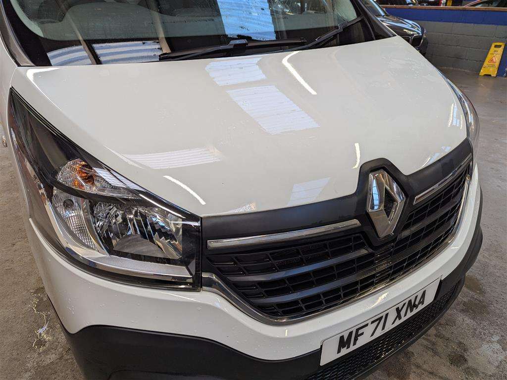 <p>2021 RENAULT TRAFIC SL28 B-NESS ENERGY</p>