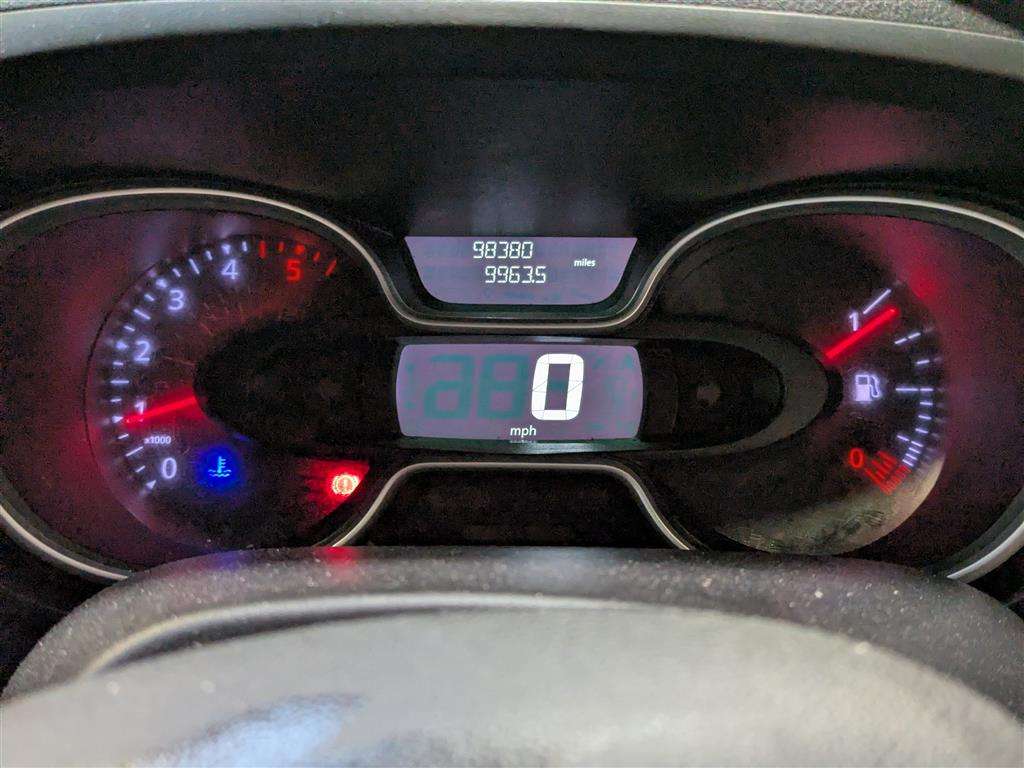 <p>2021 RENAULT TRAFIC SL28 B-NESS ENERGY</p>