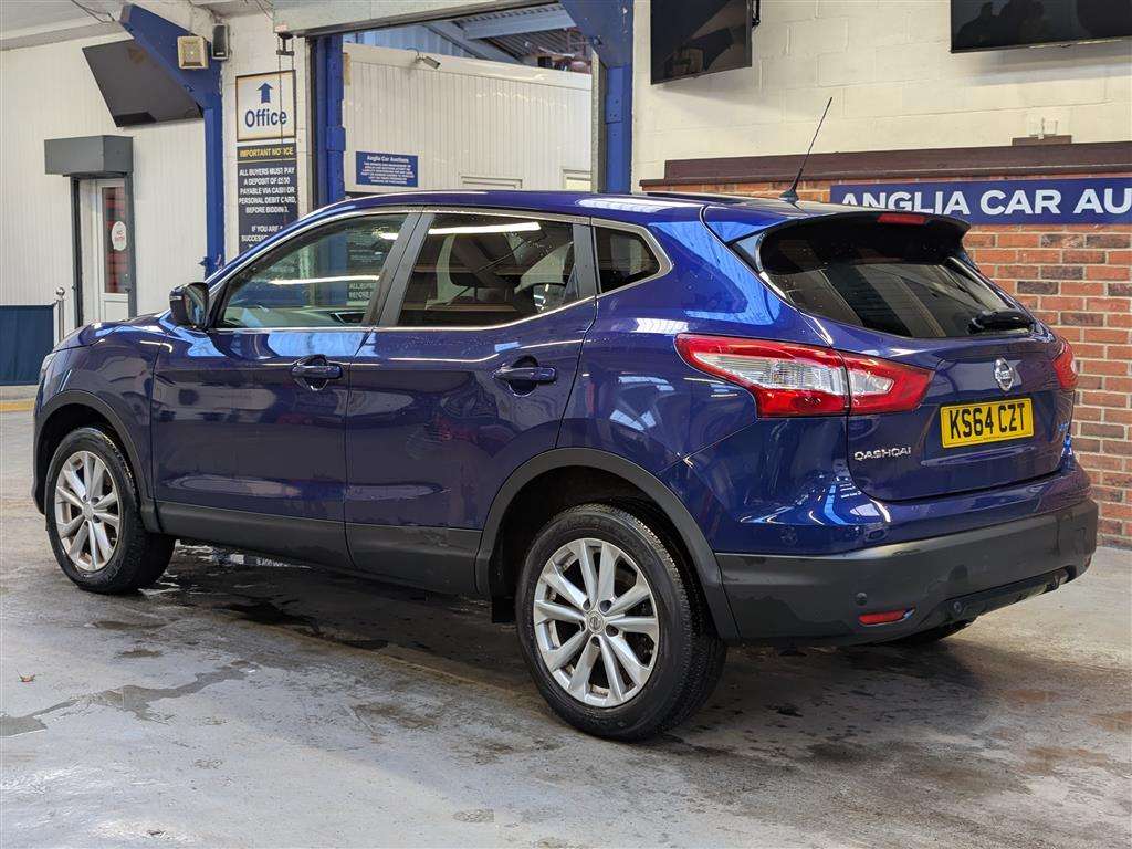 <p>2015 NISSAN QASHQAI ACENTA PREMIUM DC</p>