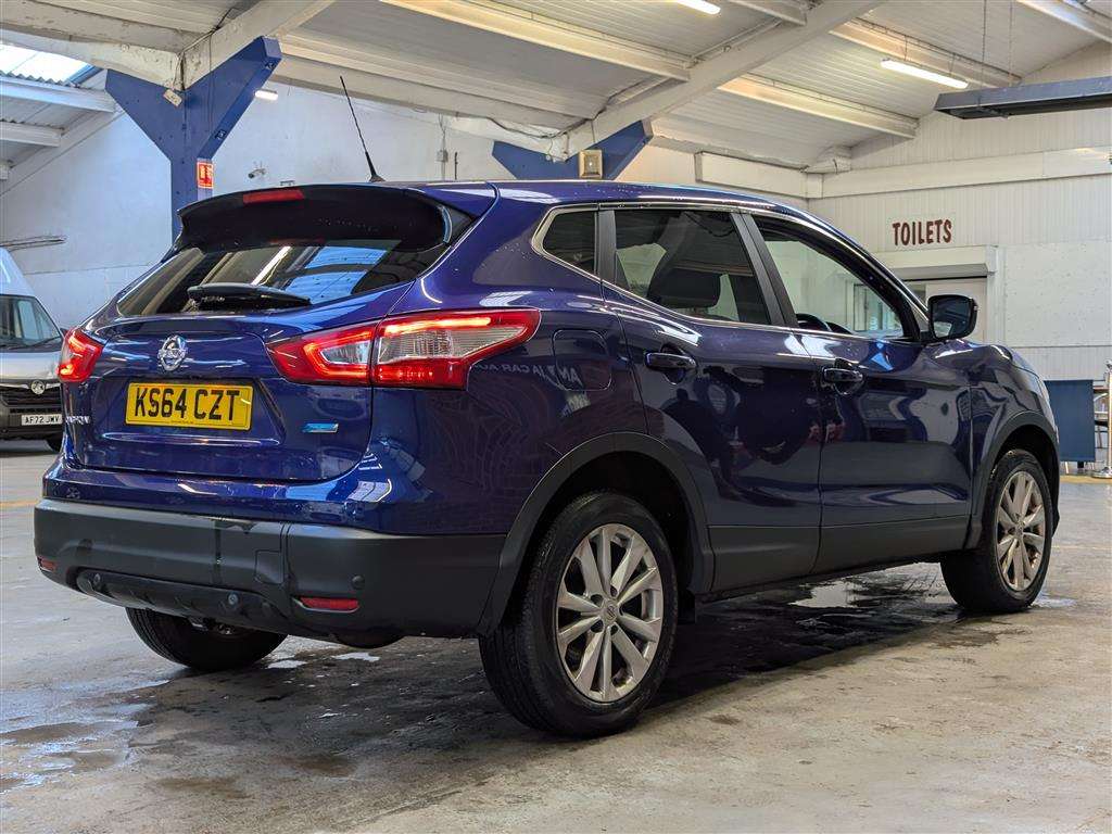 <p>2015 NISSAN QASHQAI ACENTA PREMIUM DC</p>