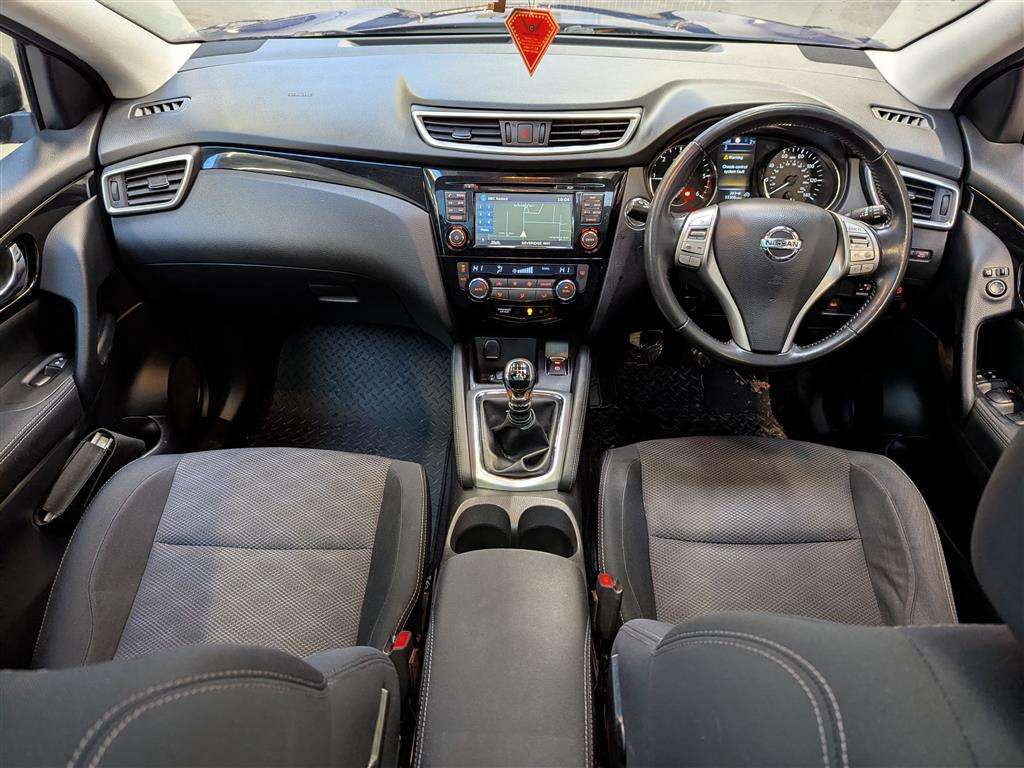 <p>2015 NISSAN QASHQAI ACENTA PREMIUM DC</p>