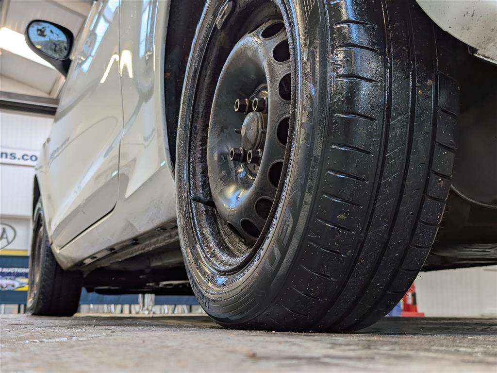 <p>2012 FORD KA STUDIO</p>