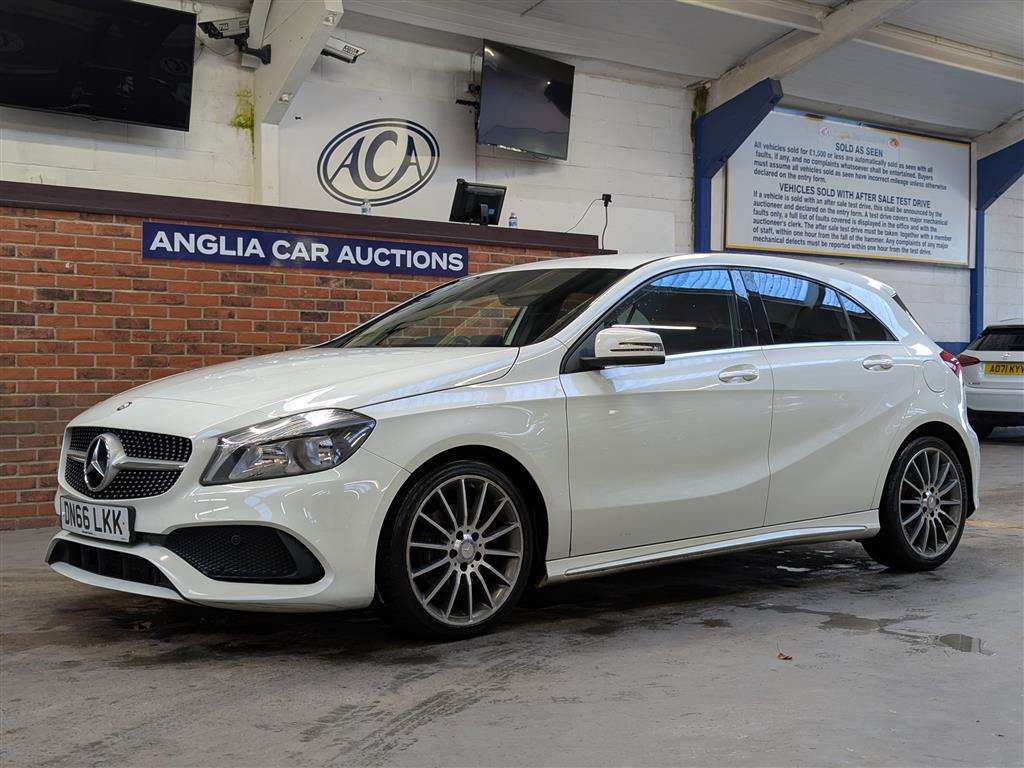 <p>2016 MERCEDES-BENZ A 200 D AMG LINE AUTO</p>