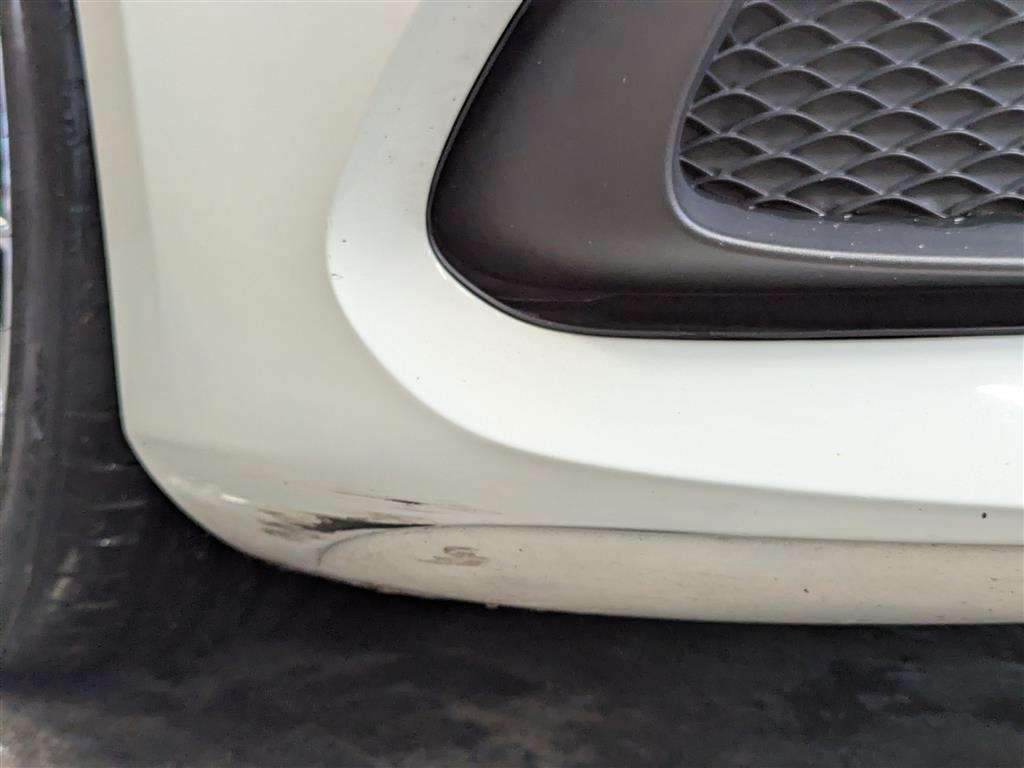 <p>2016 MERCEDES-BENZ A 200 D AMG LINE AUTO</p>