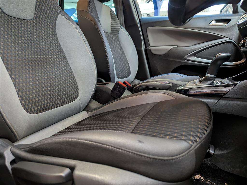 <p>2020 VAUXHALL CROSSLAND X ELITE TURBO AUTO</p>