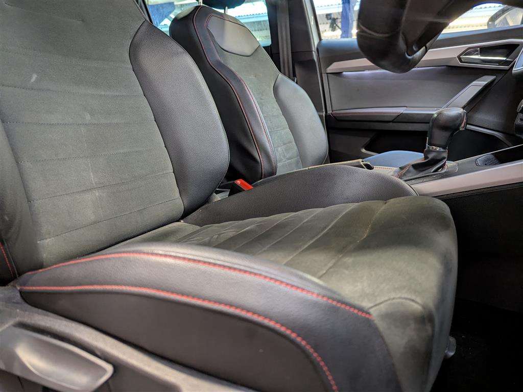 <p>2020 SEAT ARONA FR SPORT TSI S-A</p>