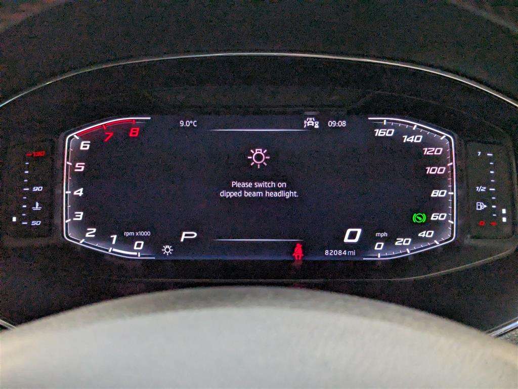 <p>2020 SEAT ARONA FR SPORT TSI S-A</p>